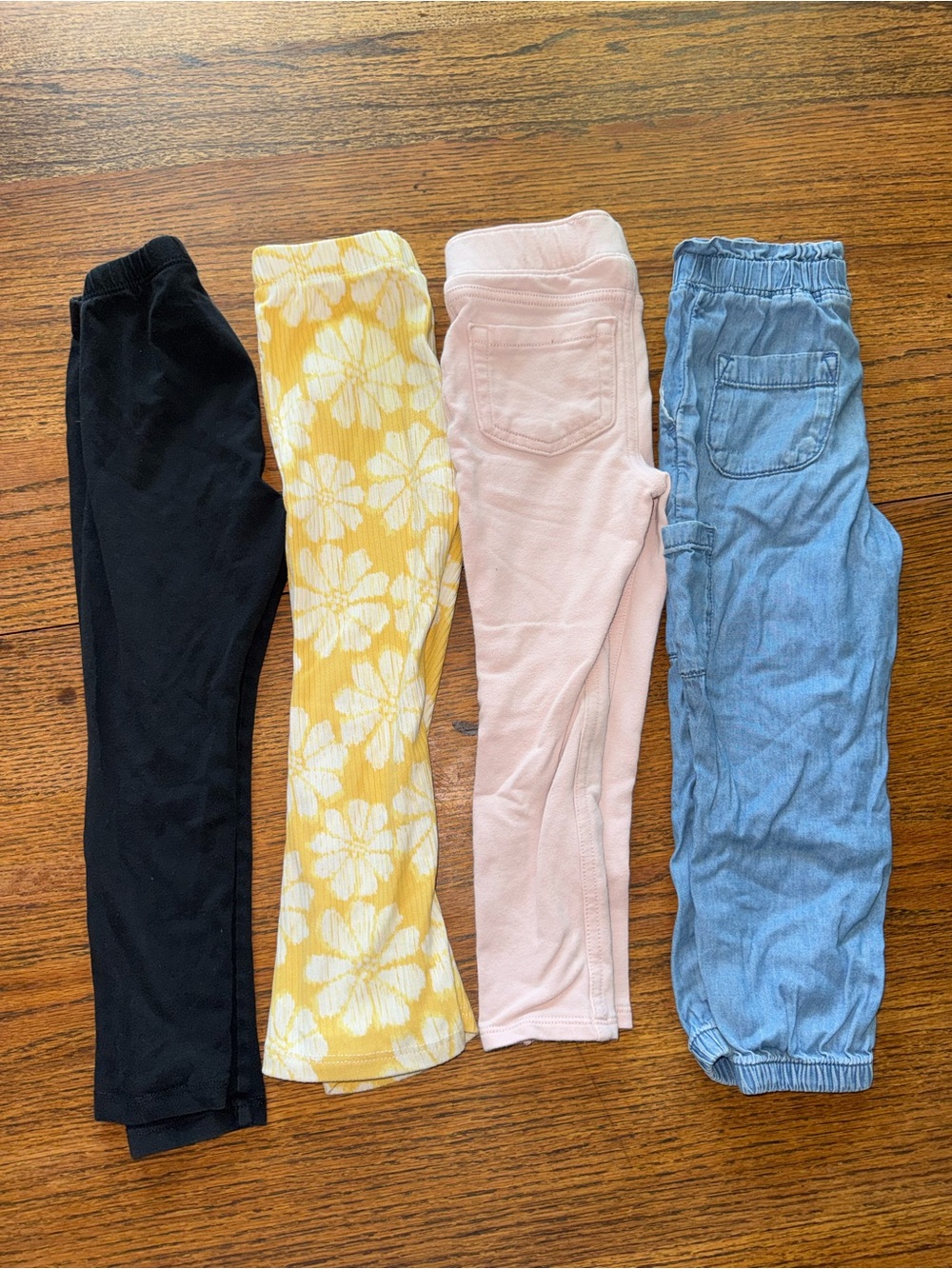 Girls 3t pants set of 4
